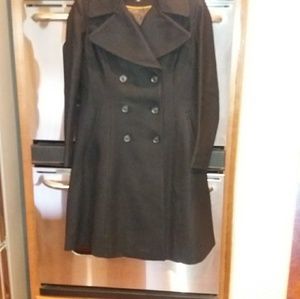 DKYN fitted wool ladies coat,size 6,very good cond